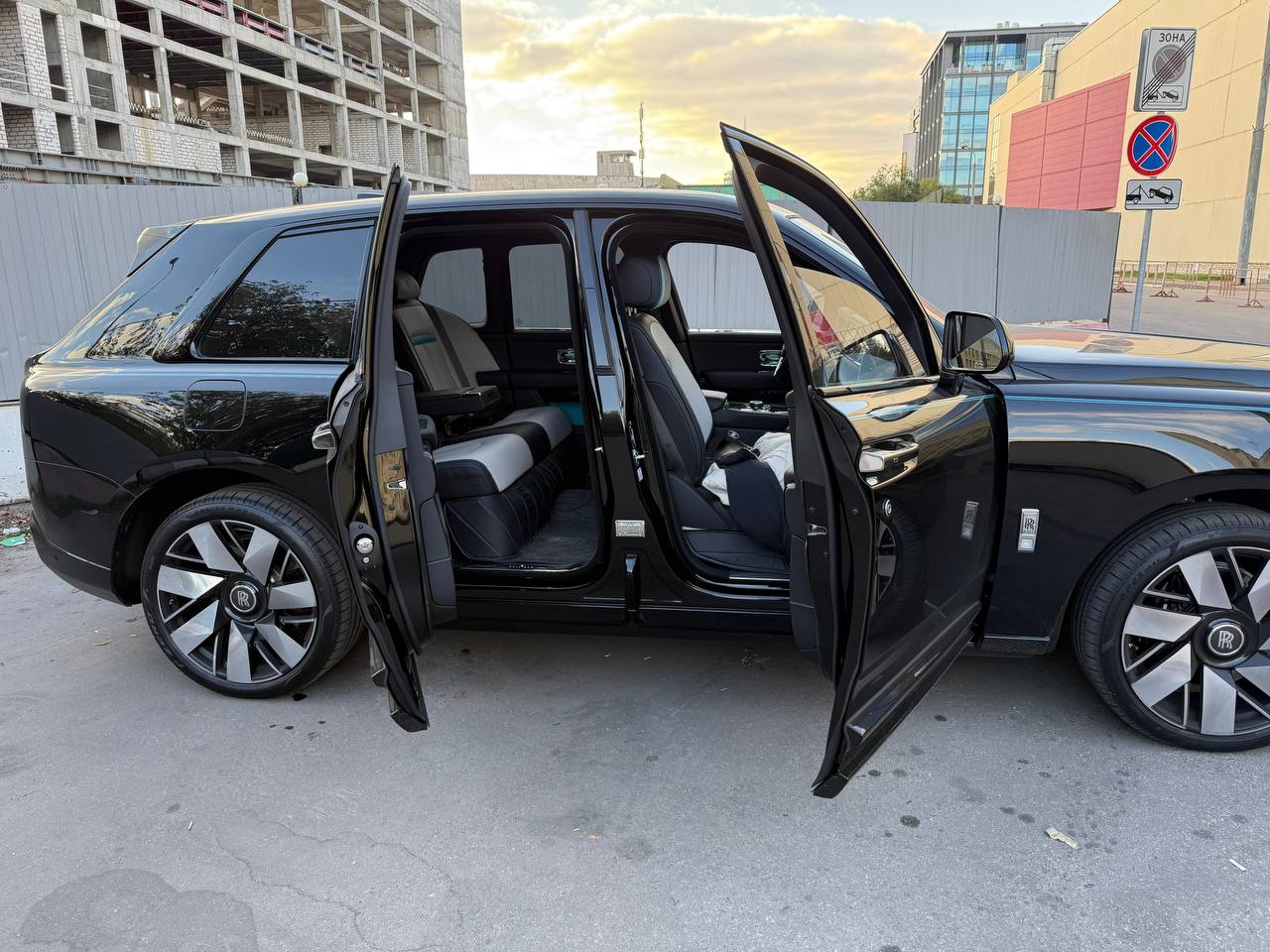 Rolls-Royce Cullinan id-5017