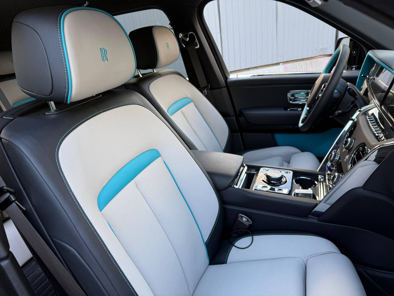 Rolls-Royce Cullinan id-5017