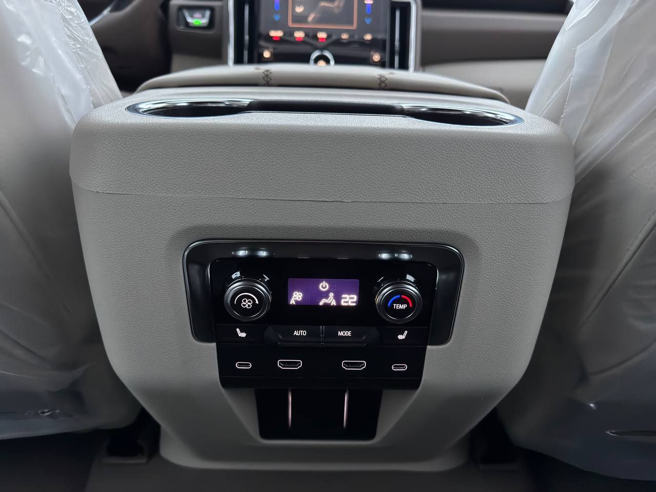 GMC Yukon Denaliid-5486