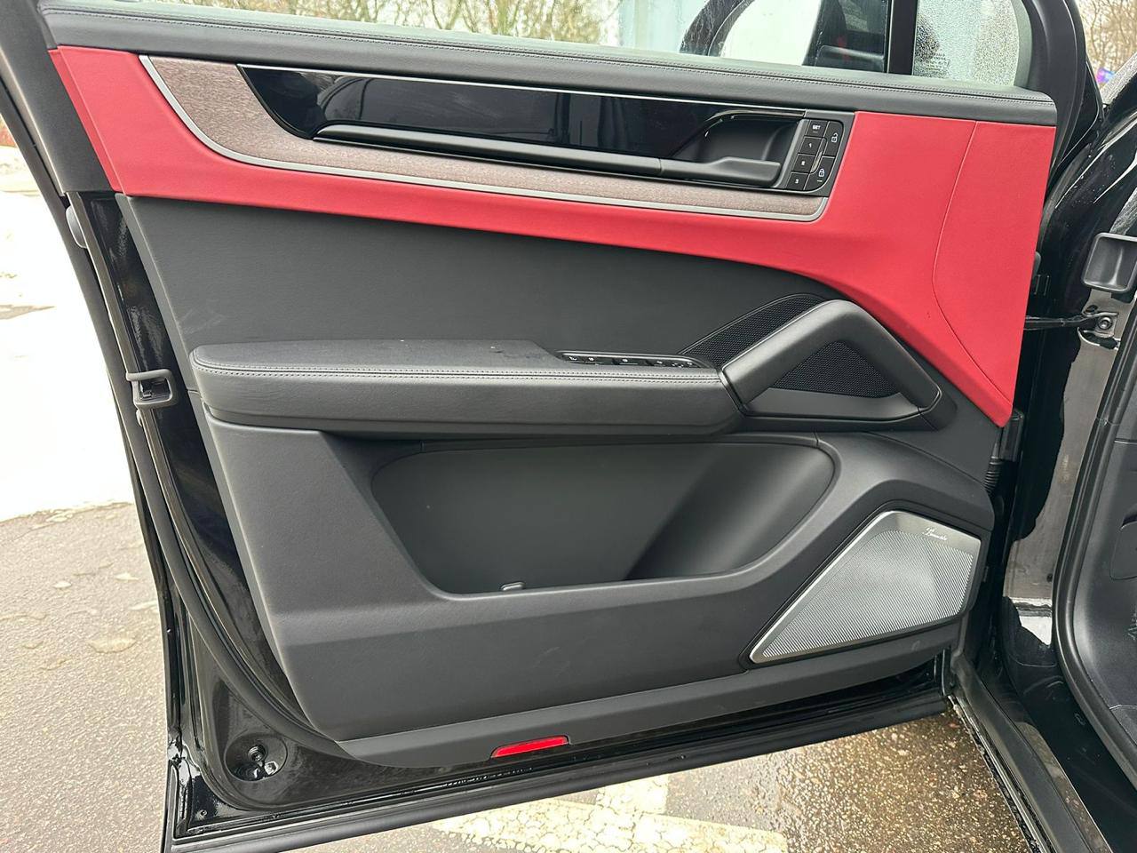 Porsche Cayenne Coupe E-Hybridid-3564