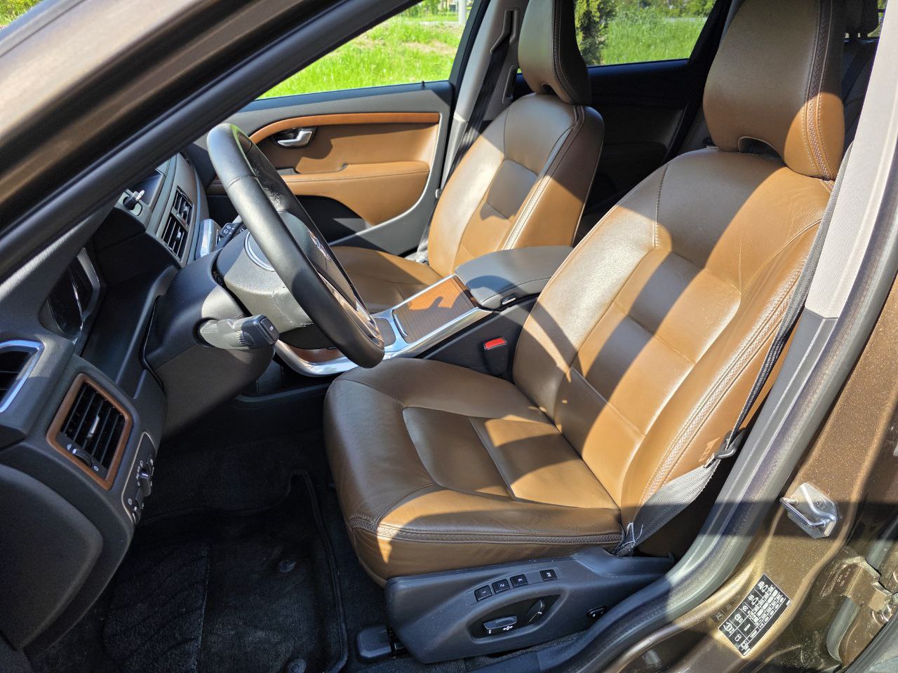 Volvo XC70 Cross Countryid-3574