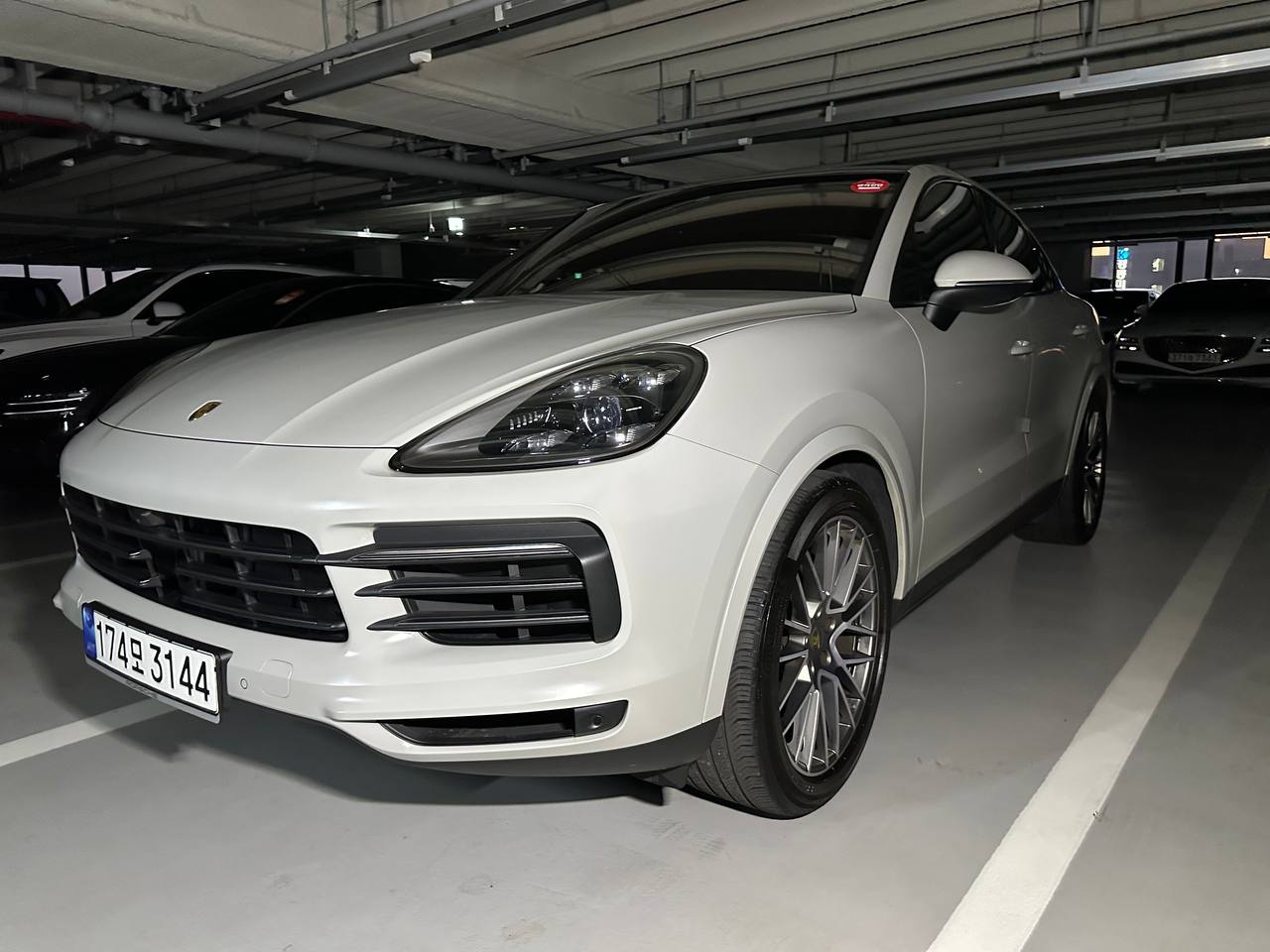 Porsche Cayenne Coupe Platinum Editionid-4045