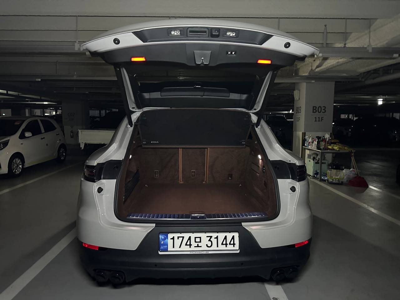 Porsche Cayenne Coupe Platinum Editionid-4045