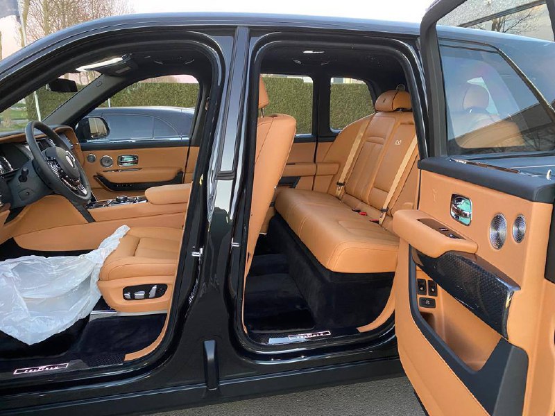 Rolls Royce Cullinan id-4055