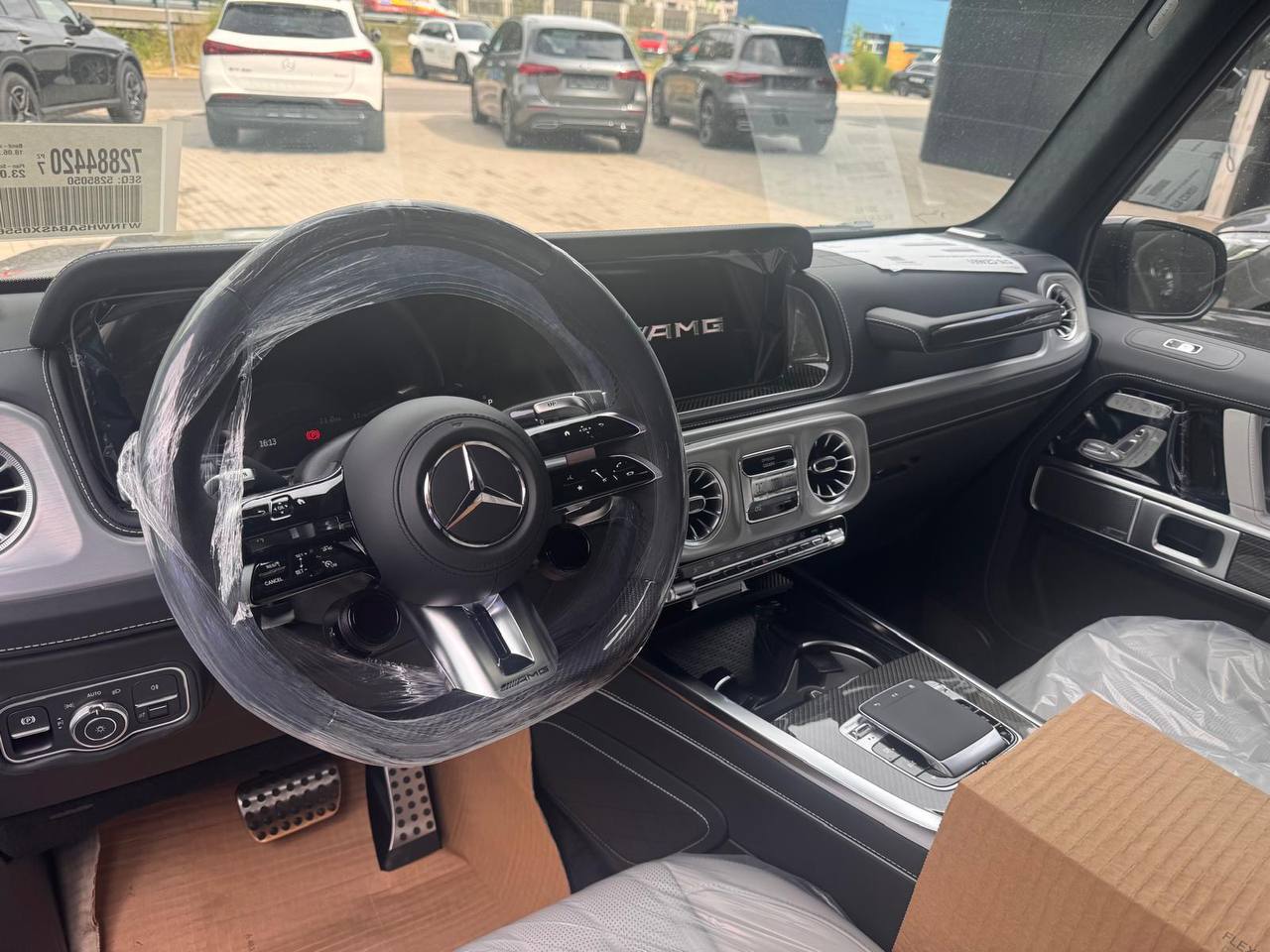 Mercedes-Benz G-Class 63 AMGid-4440