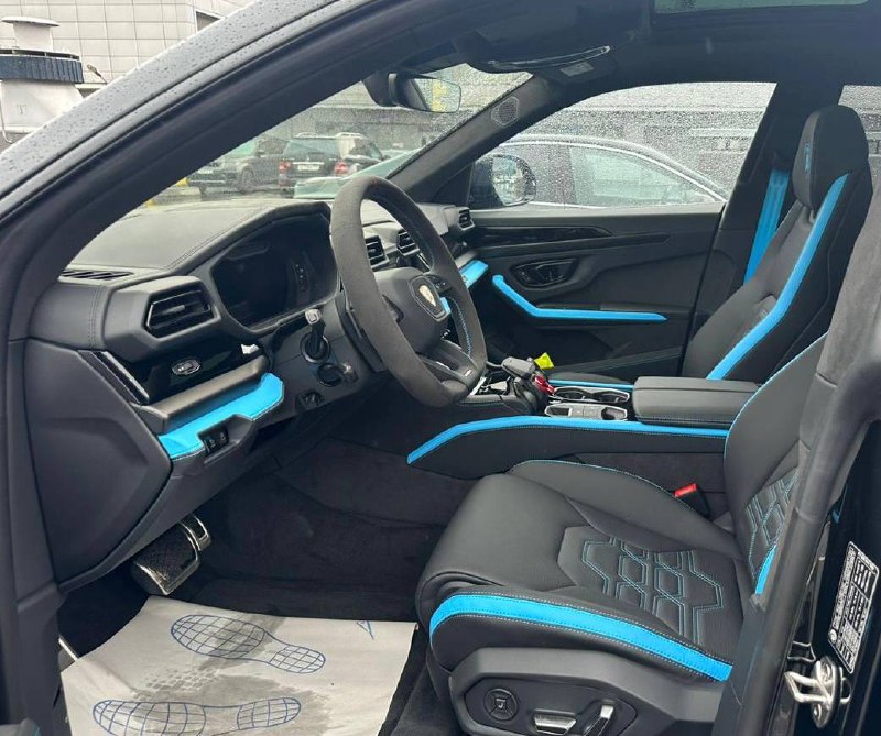 Lamborghini Urus SEid-4447