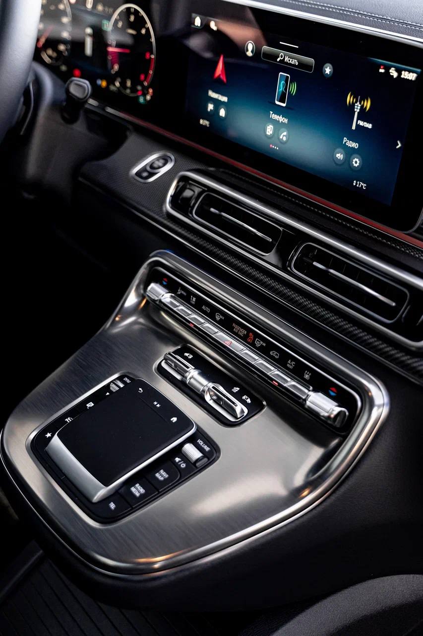 Mercedes-Benz V-Class Long 300did-5026