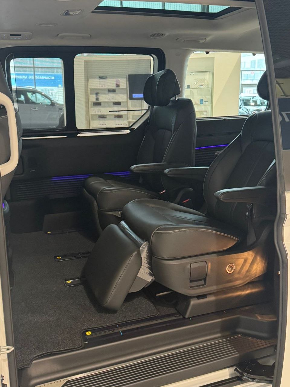 Hyundai Staria id-5281