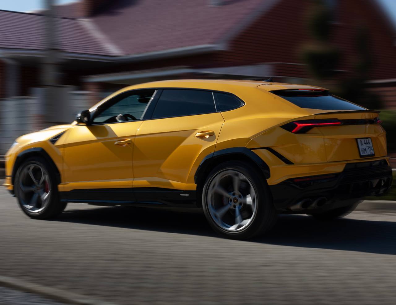 Lamborghini Urus Sid-3577