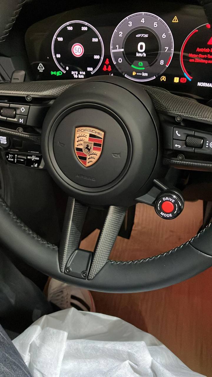 Porsche targa 992.2 GTSid-4065