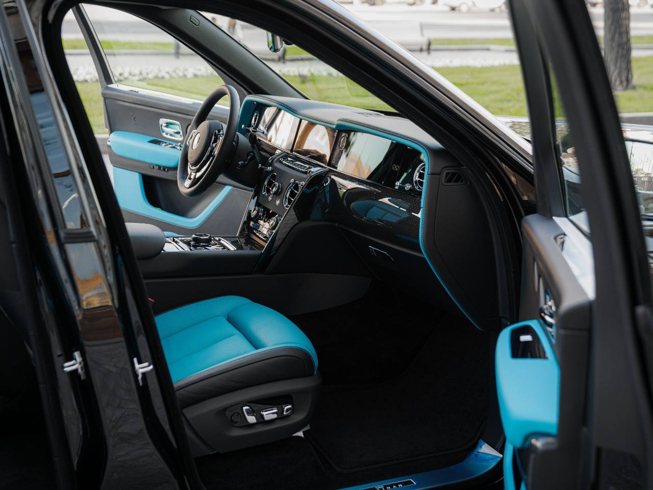 Rolls Royce Cullinan Black Badgeid-4067