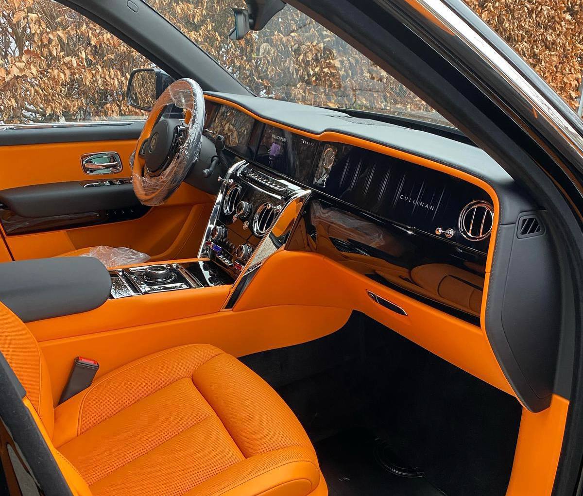 Rolls Royce Cullinan id-4075
