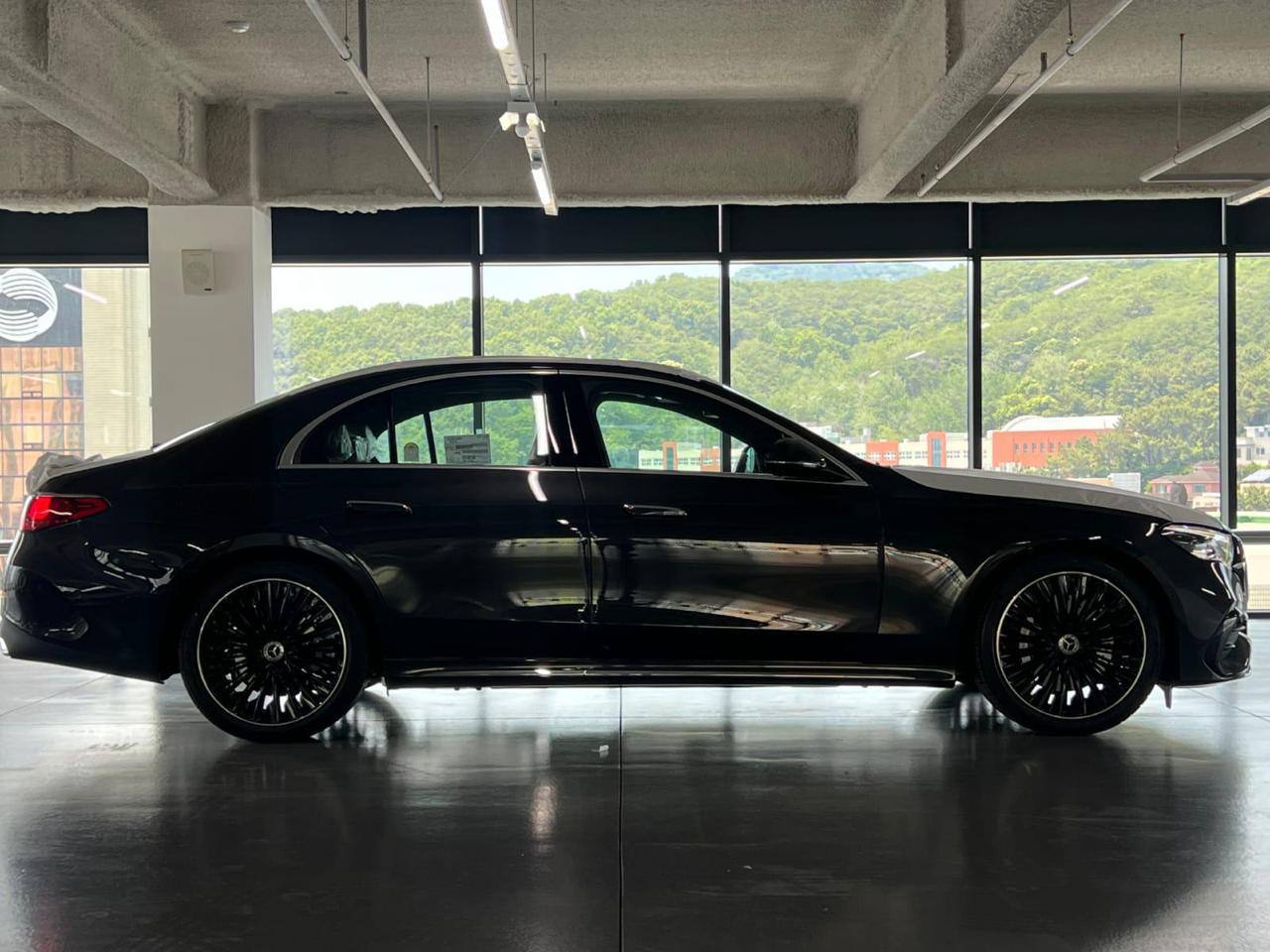 Mercedes-Benz E-Class 300 4M Sportid-4079