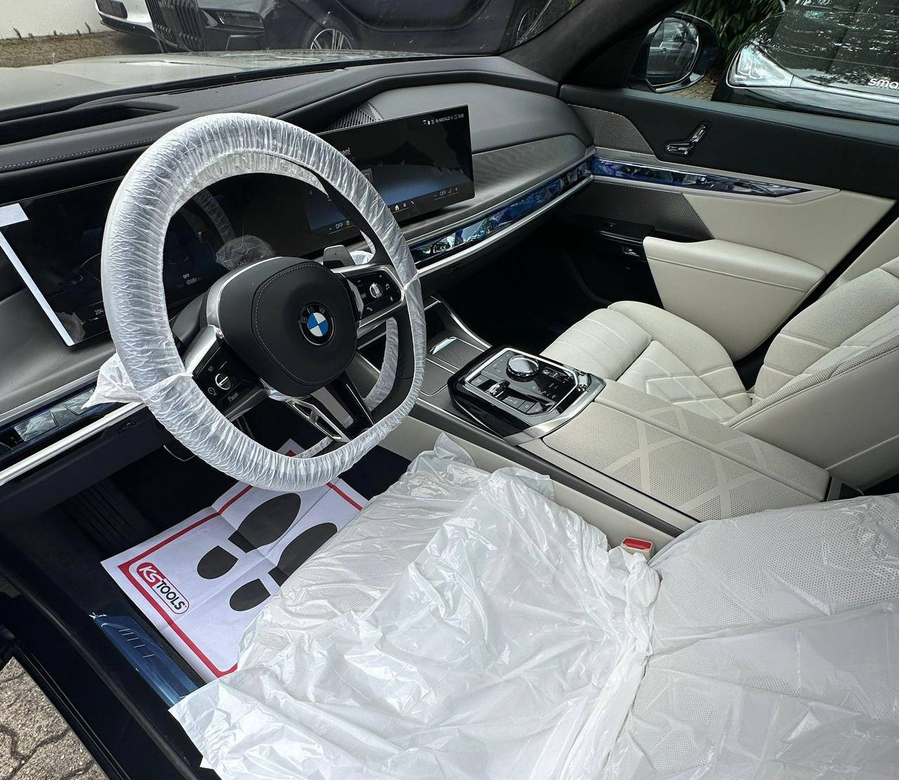 BMW 7 series 740d xDrive Msportid-4452