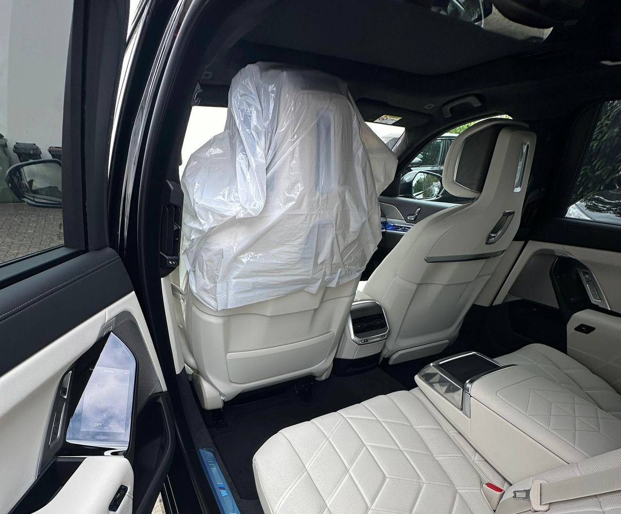 BMW 7 series 740d xDrive Msportid-4452