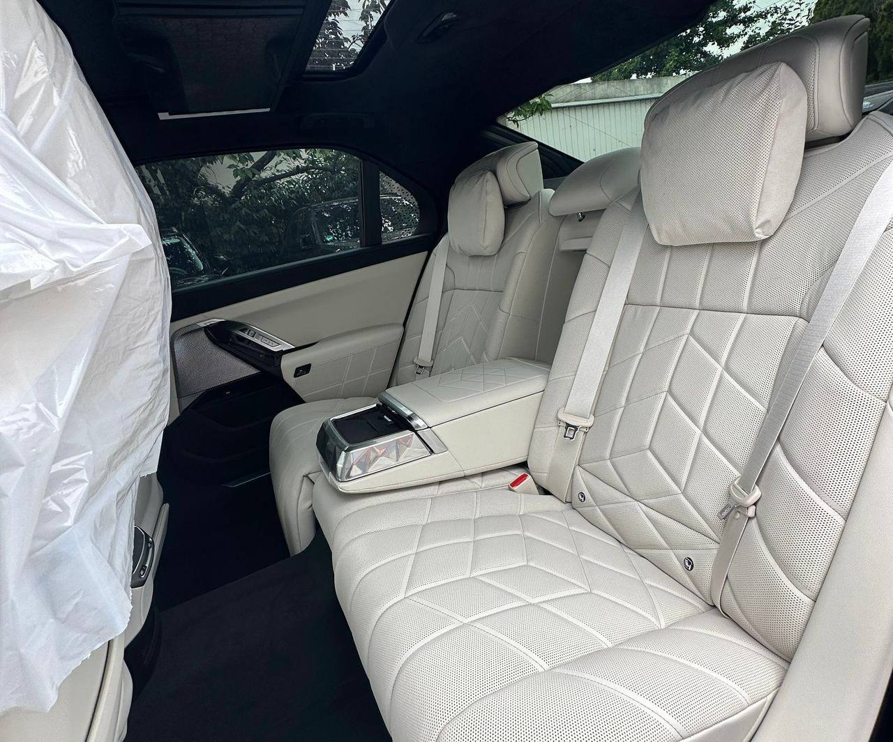 BMW 7 series 740d xDrive Msportid-4452