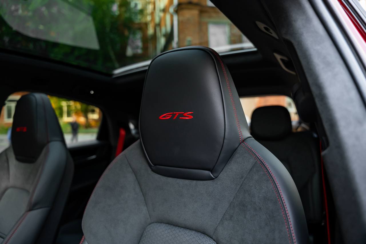 Porsche Cayenne Coupe GTSid-4458