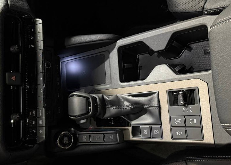 Toyota Land Cruiser Prado 2.4id-5290