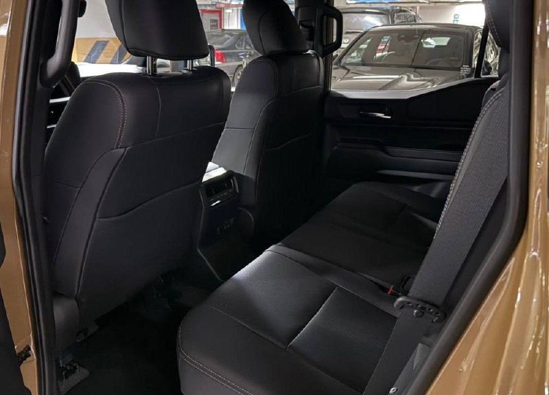 Toyota Land Cruiser Prado 2.4id-5290