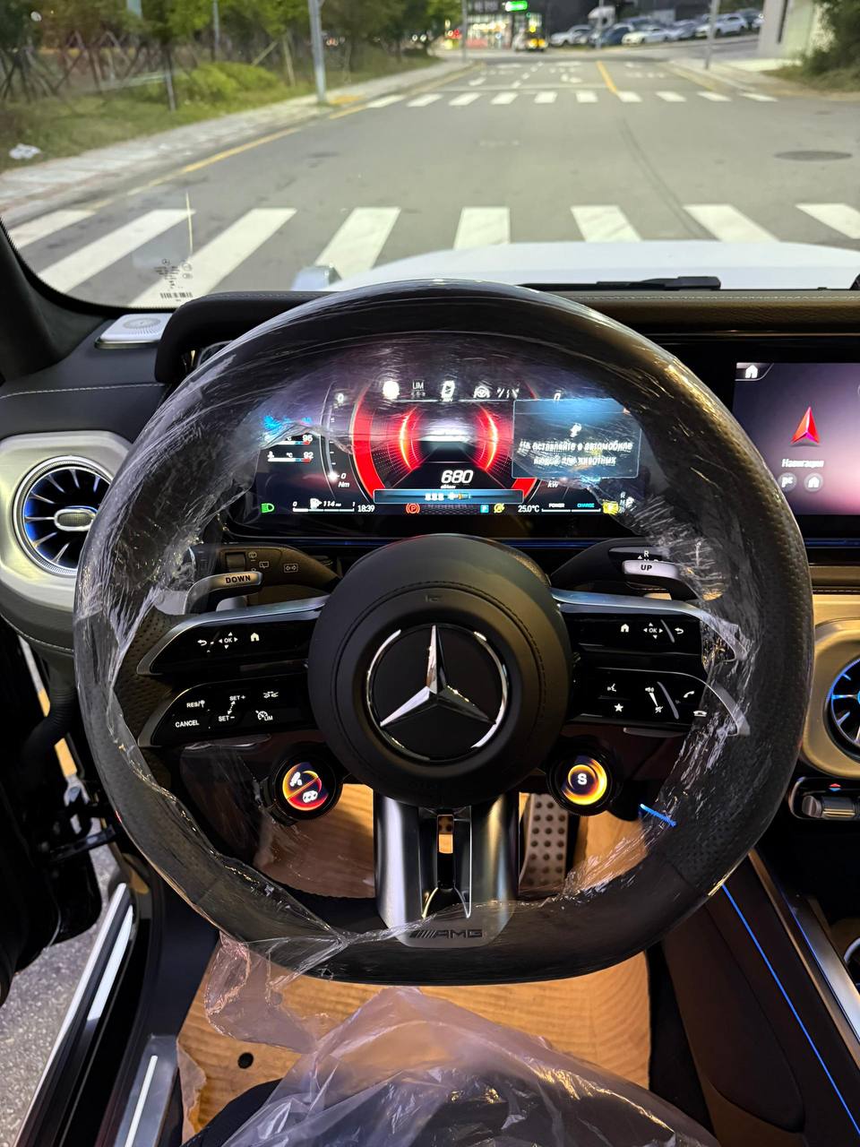 Mercedes-Benz G-Class 63 AMG 4Mid-5503