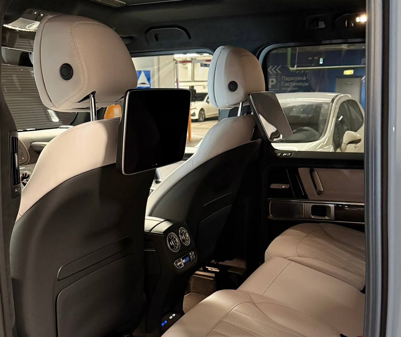 Mercedes-Benz G-Class 63 AMGid-5738