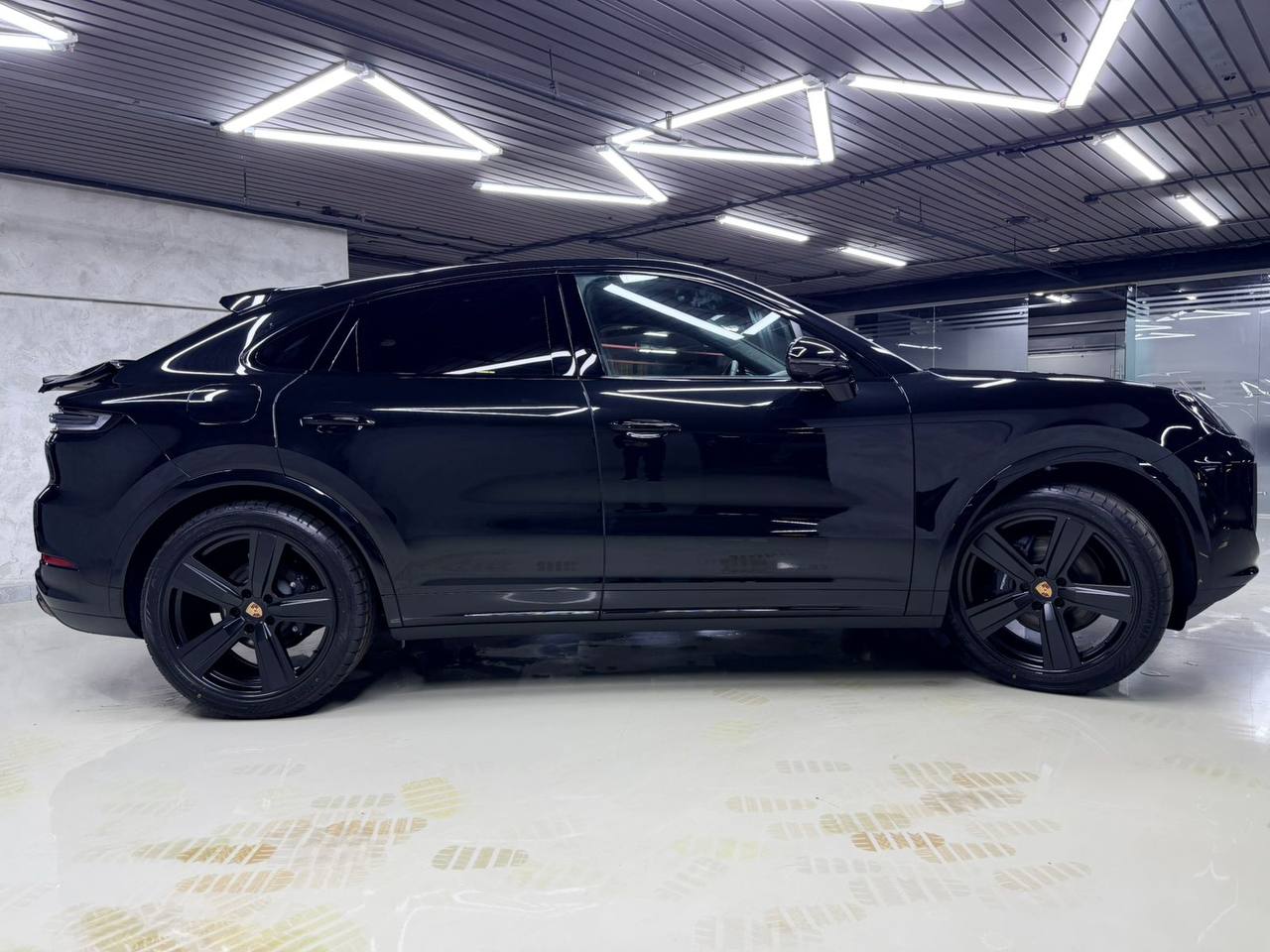 Porsche Cayenne Coupe Black Editionid-5741