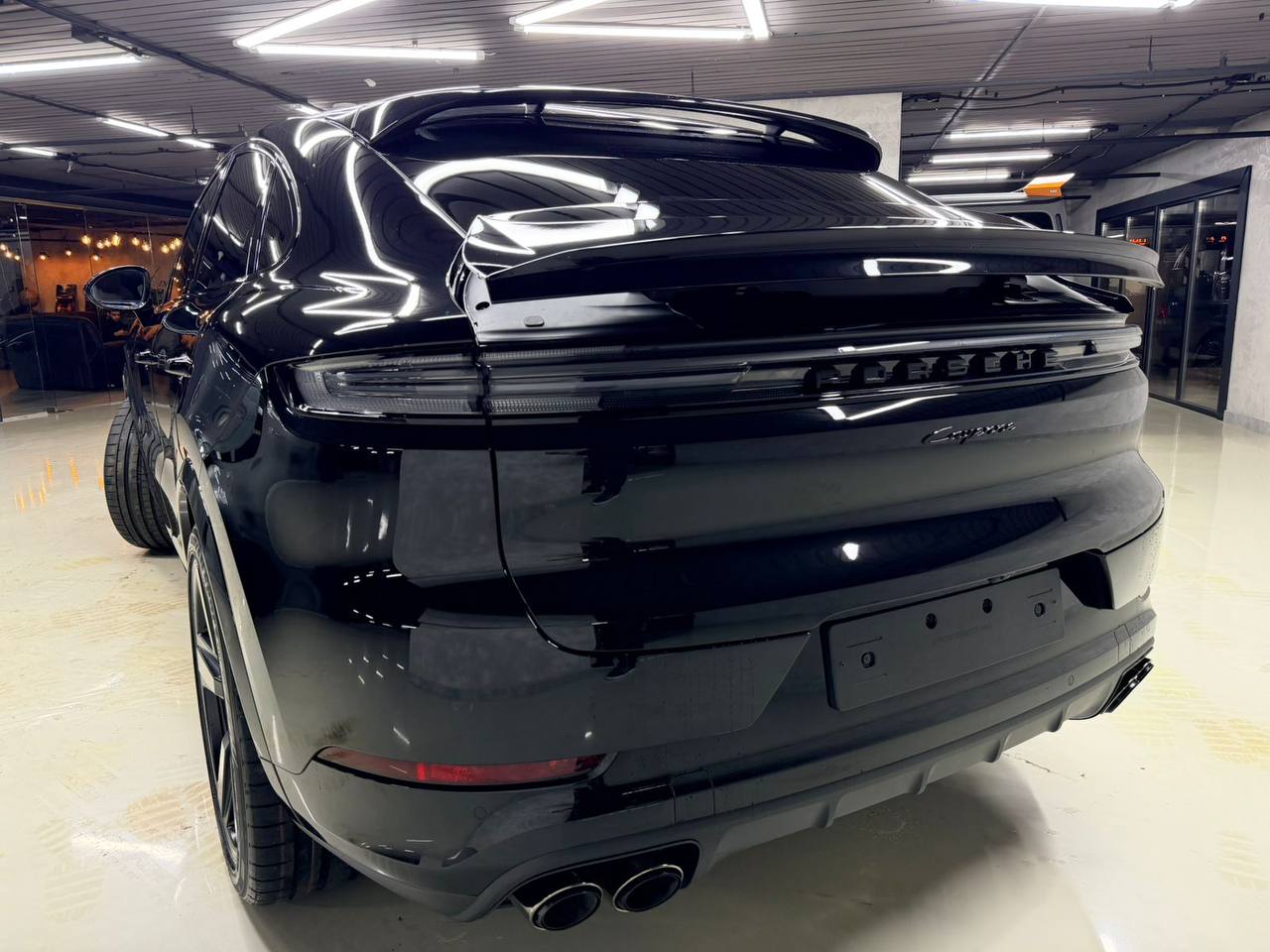 Porsche Cayenne Coupe Black Editionid-5741