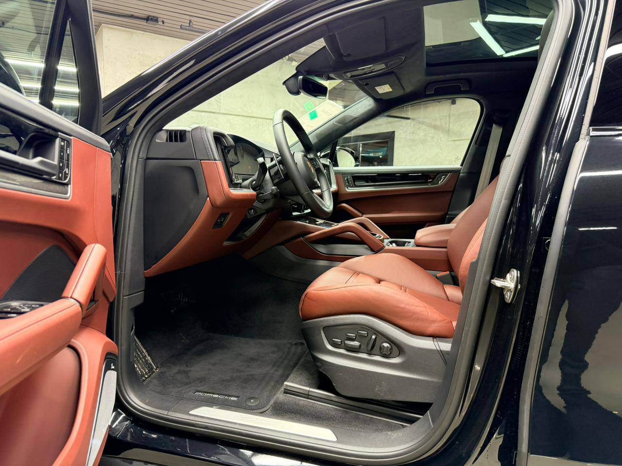 Porsche Cayenne Coupe Black Editionid-5741