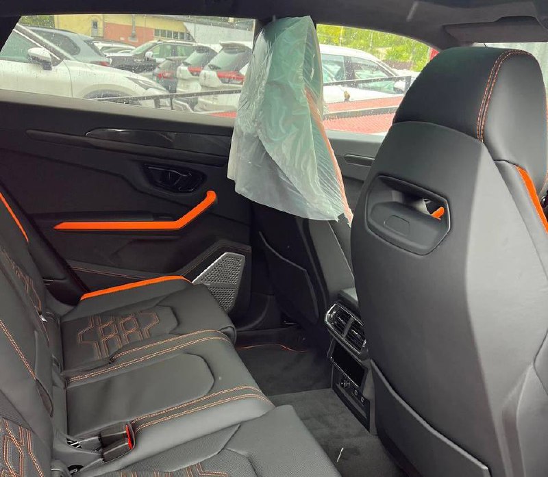 Lamborghini Urus id-3581