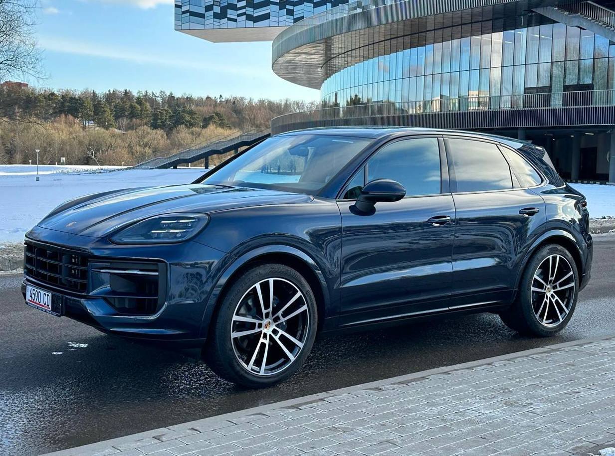 Porsche Cayenne id-4083