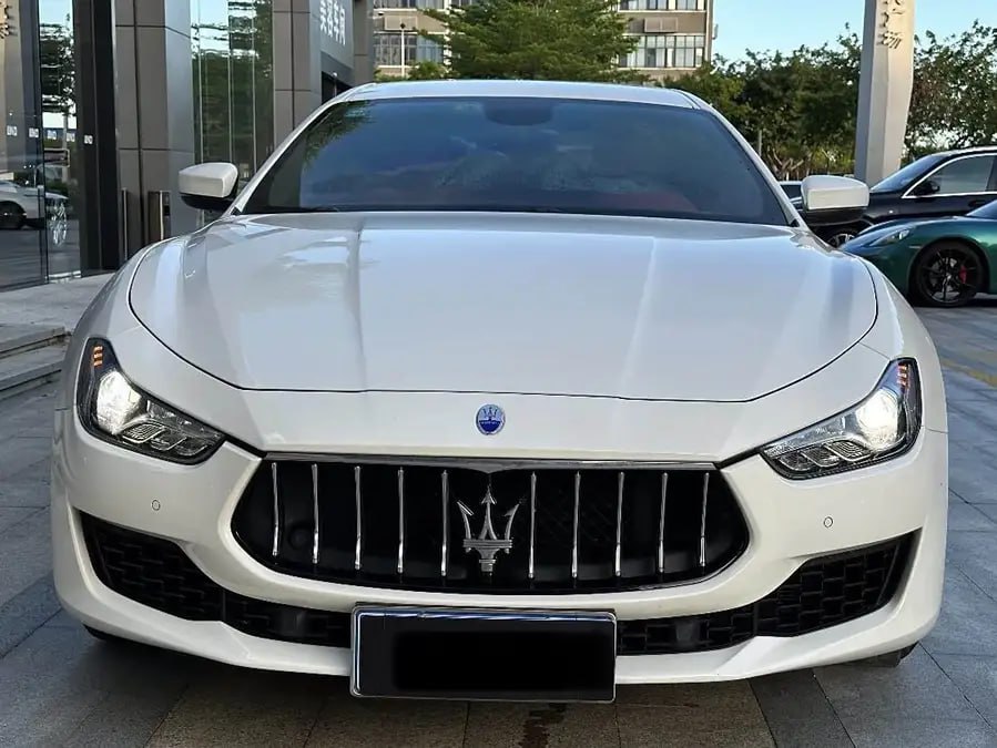 Maserati Ghibli id-4092