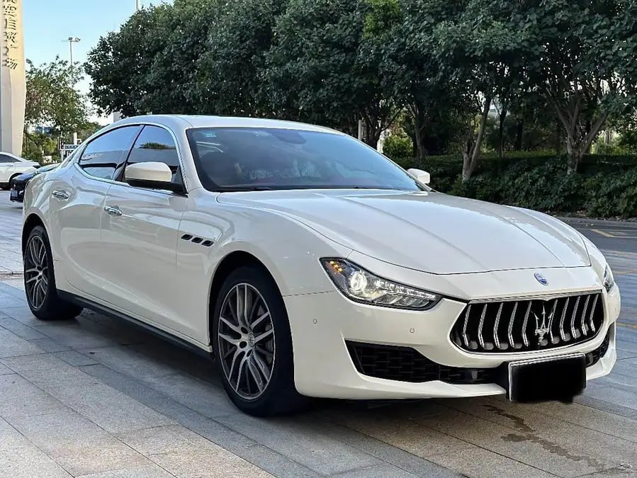 Maserati Ghibli id-4092