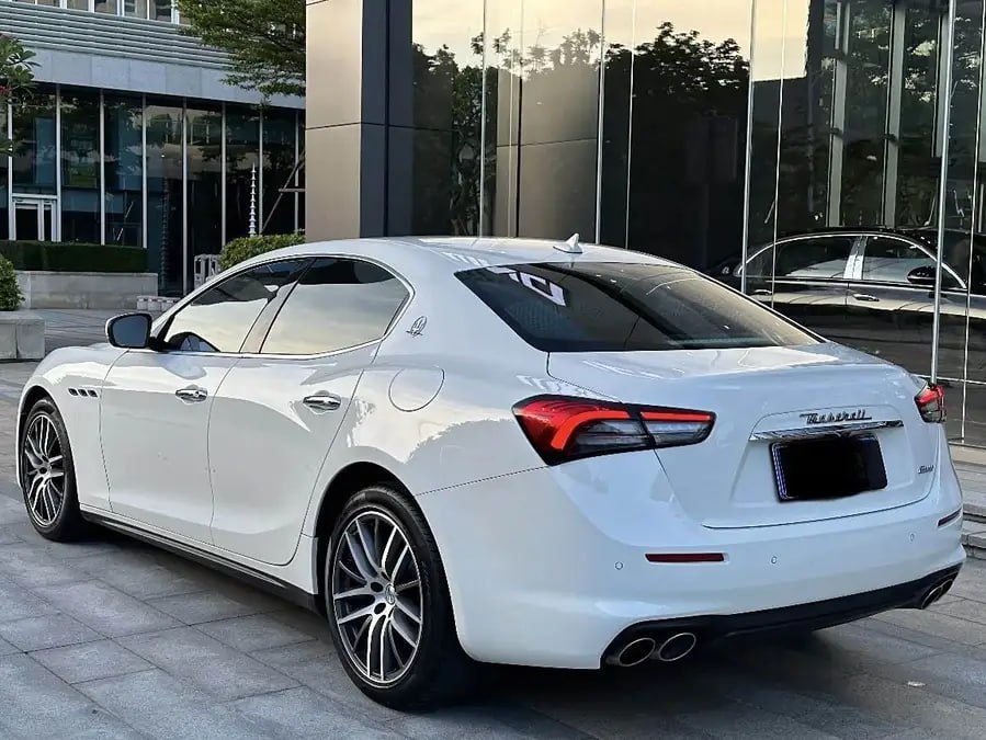 Maserati Ghibli id-4092