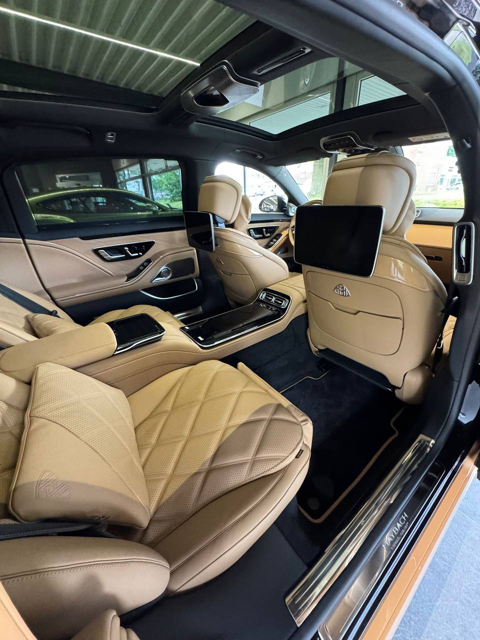 Mercedes-Benz S-Class 680 Maybachid-4465