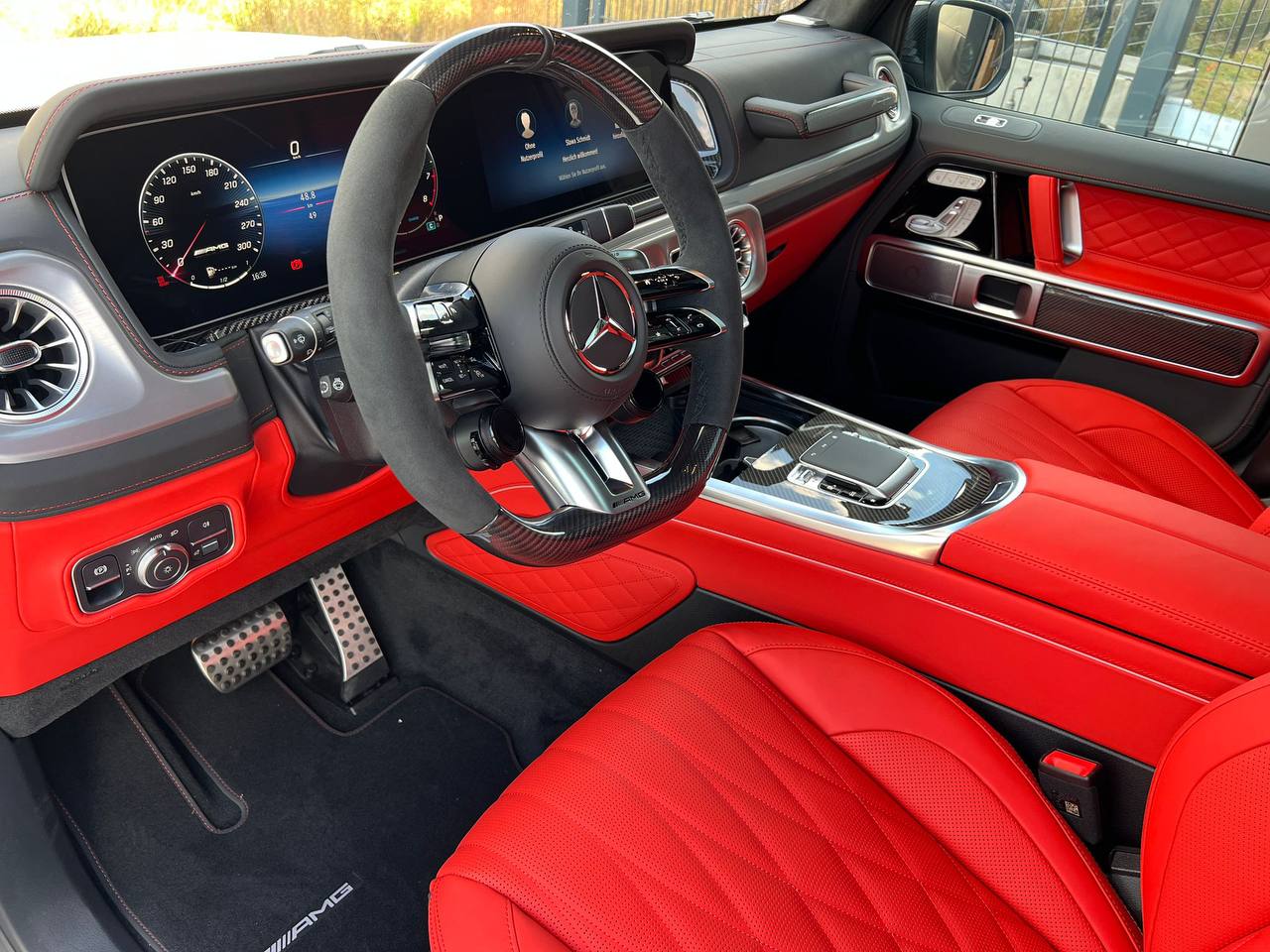 Mercedes-Benz G-Class 63 AMGid-4471