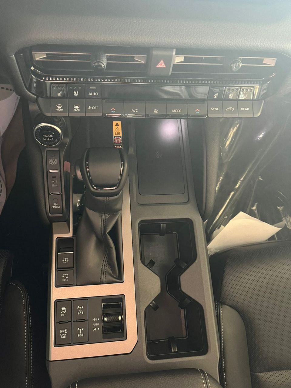 Toyota Land Cruiser 250id-3583