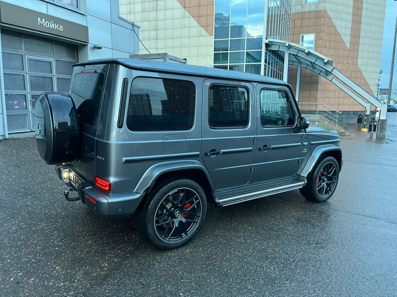 Mercedes-Benz G-Class 63 AMGid-4102