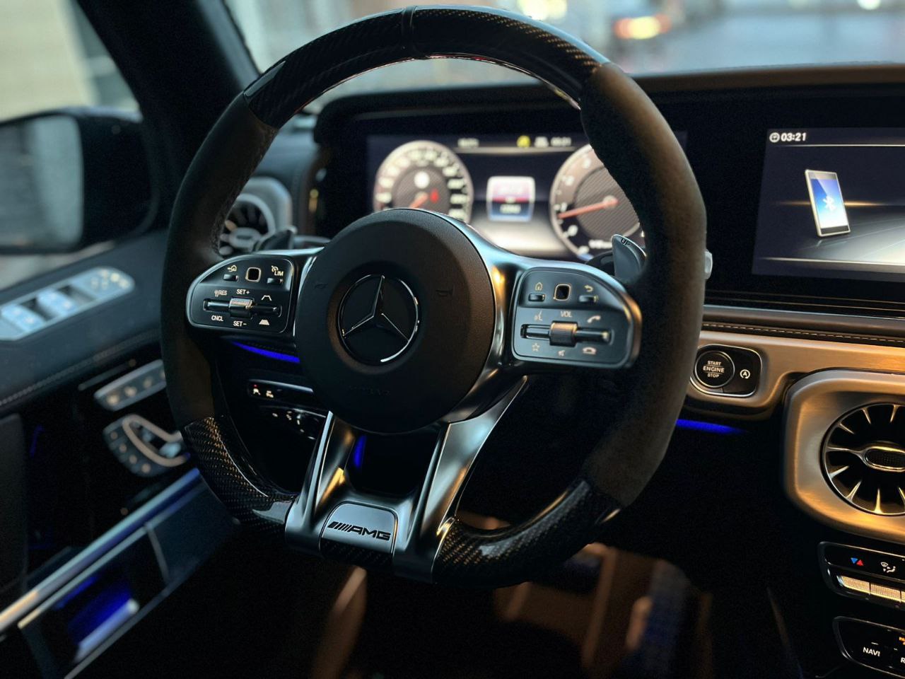 Mercedes-Benz G-Class 63 AMGid-4102