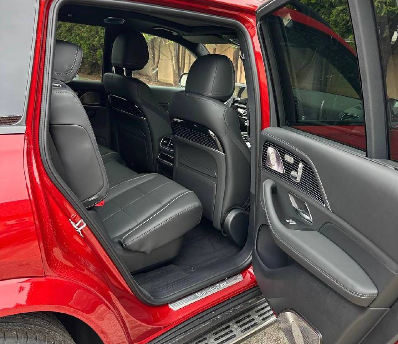 Mercedes-Benz GLS-Class 450did-4103