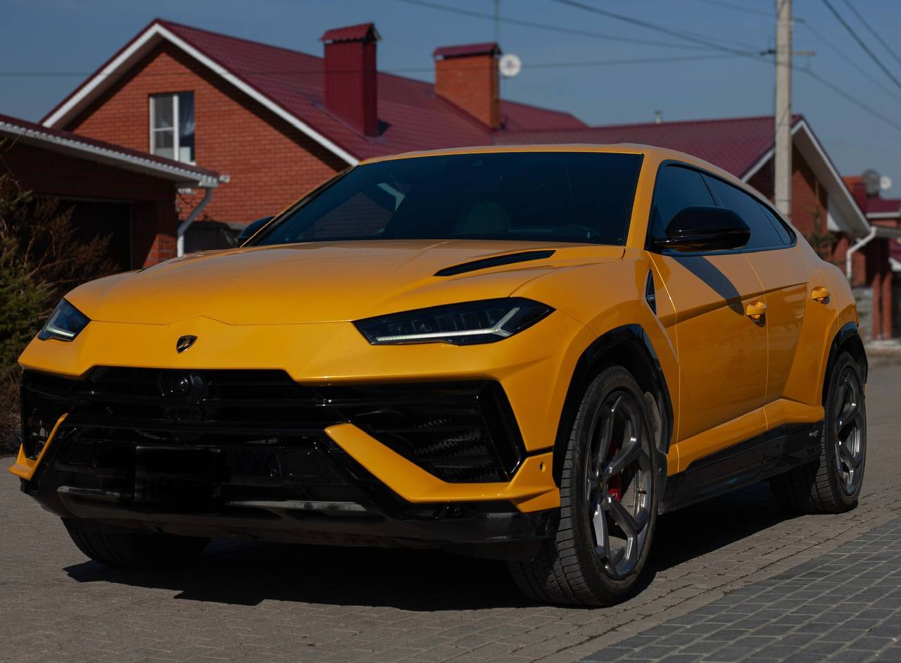Lamborghini Urus Sid-4105