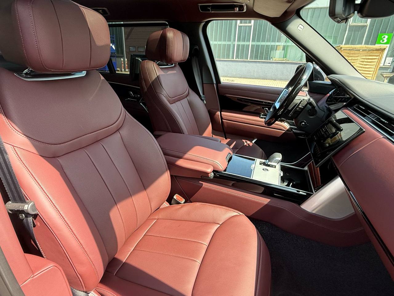 Land Rover Range Rover Autobiography LWBid-4108