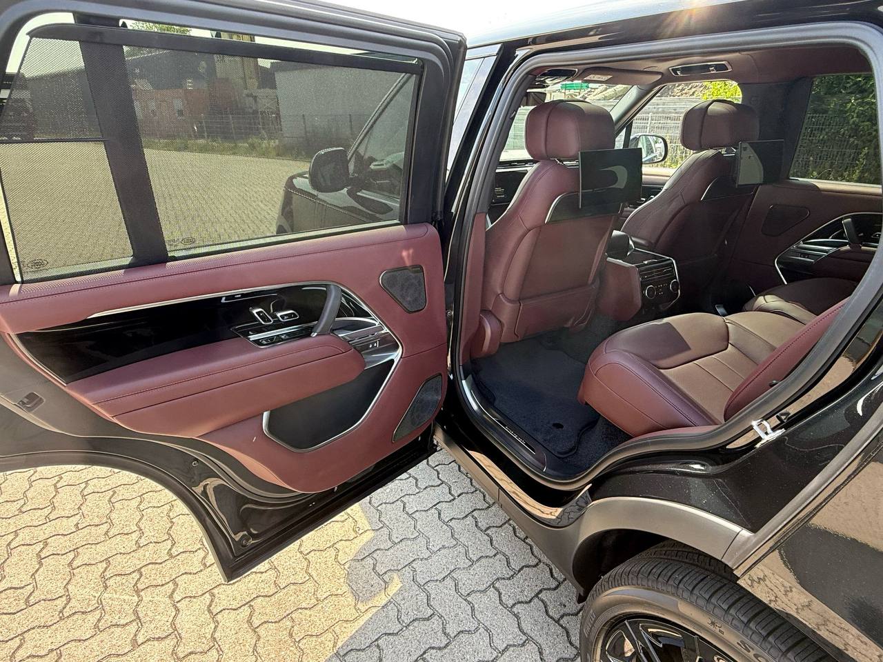 Land Rover Range Rover Autobiography LWBid-4108