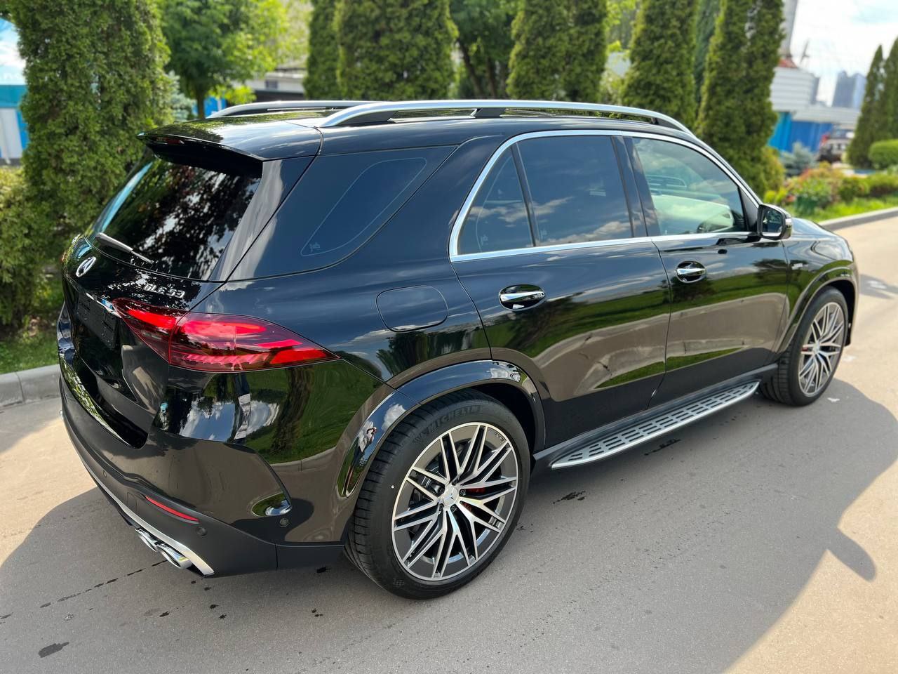 Mercedes-Benz GLE-Class 53 AMGid-4475