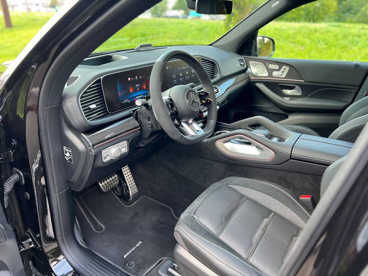 Mercedes-Benz GLE-Class 53 AMGid-4475