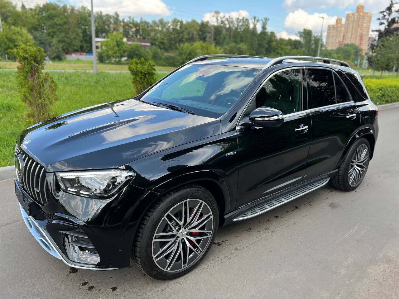 Mercedes-Benz GLE-Class 53 AMGid-4475