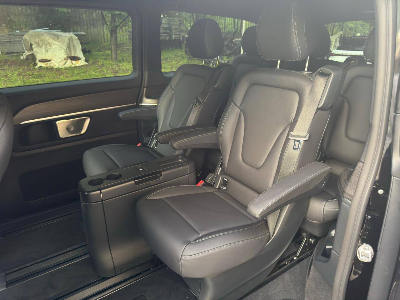 Mercedes-Benz V-Class 300 extra longid-4786