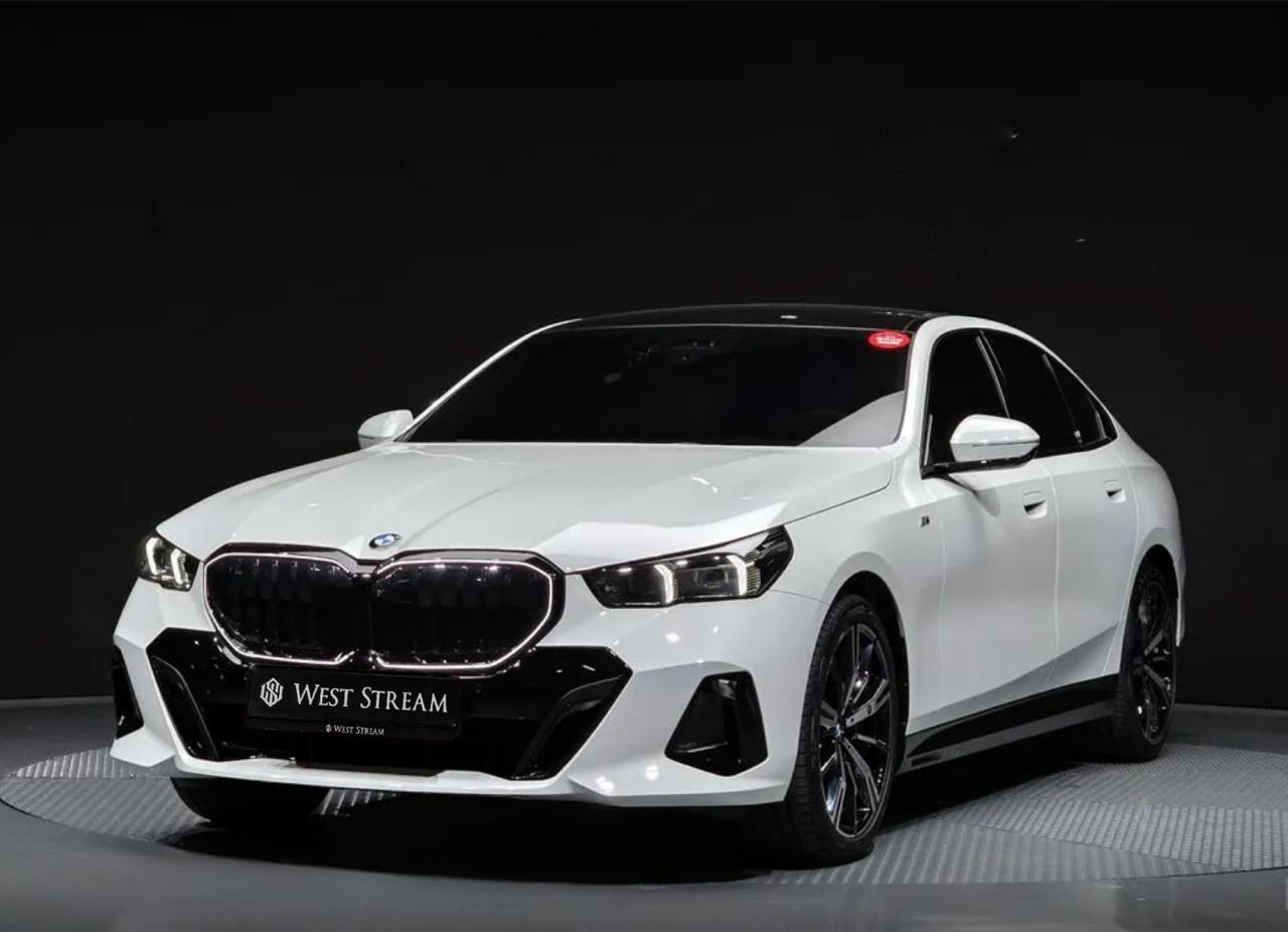 BMW 5 series 530i xDrive G60 M Sportid-4790