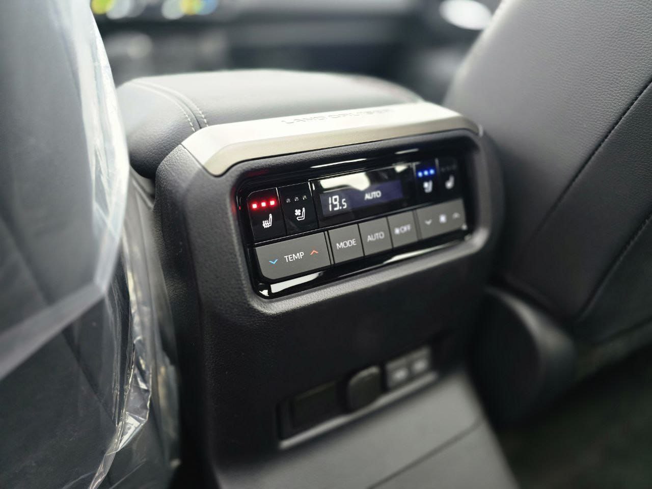 Toyota Land Cruiser 250 Pradoid-5746