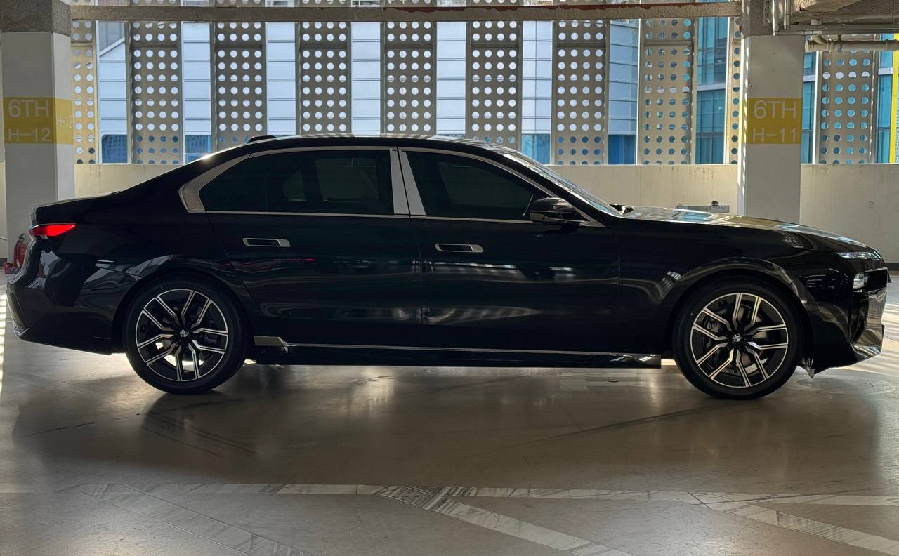 BMW 7 series 740i xDrive Msportid-5752