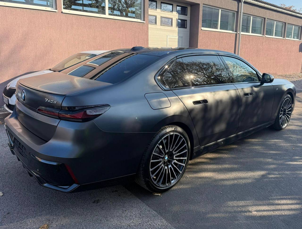 BMW 7 series 740d xDrive Msportid-5753